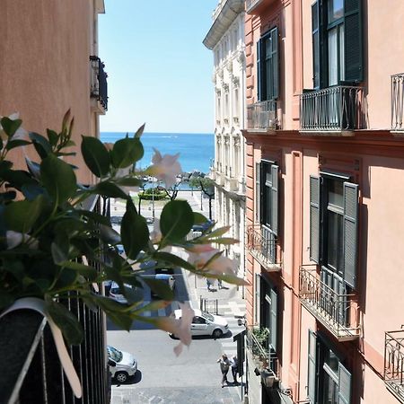 Capofortuna B&B Salerno Centro Dış mekan fotoğraf