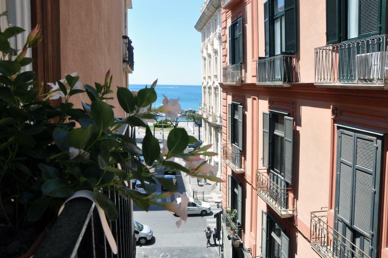 Capofortuna B&B Salerno Centro Dış mekan fotoğraf
